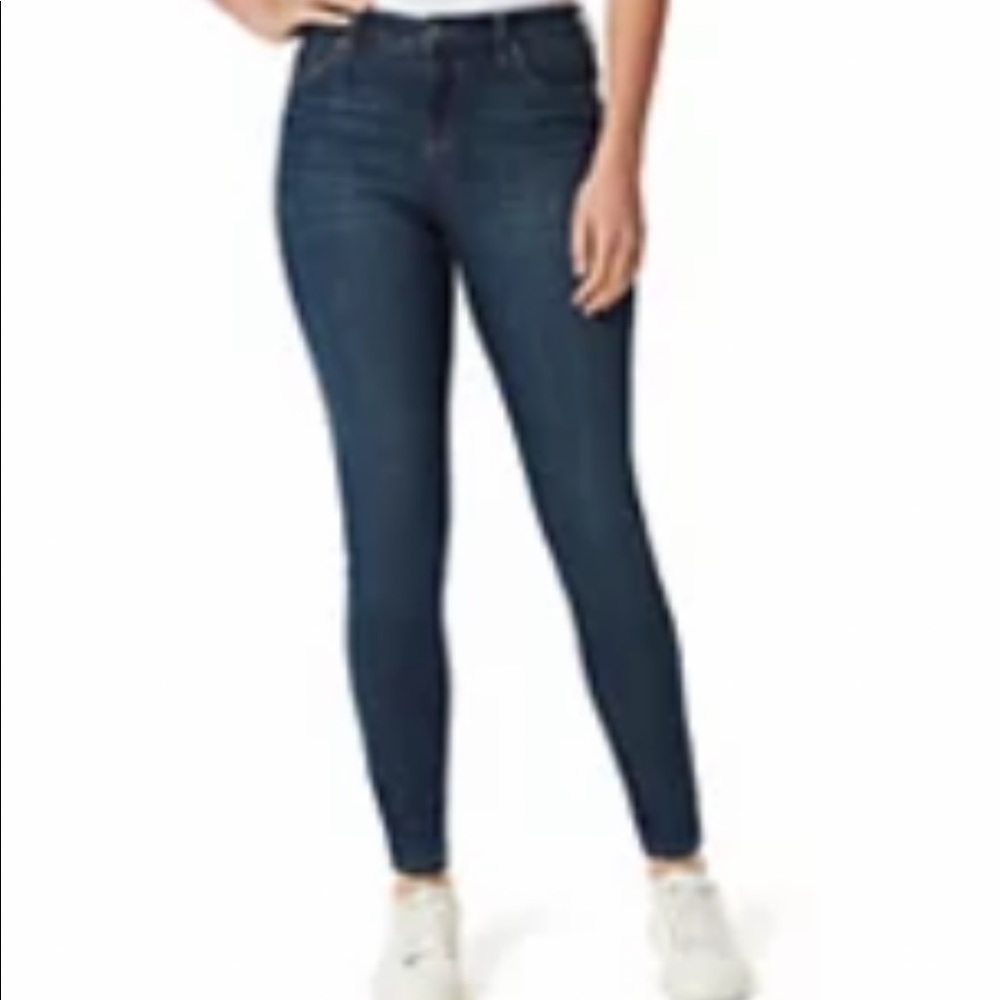 COPY - Gloria Vanderbilt Skinny Jeans Size 10